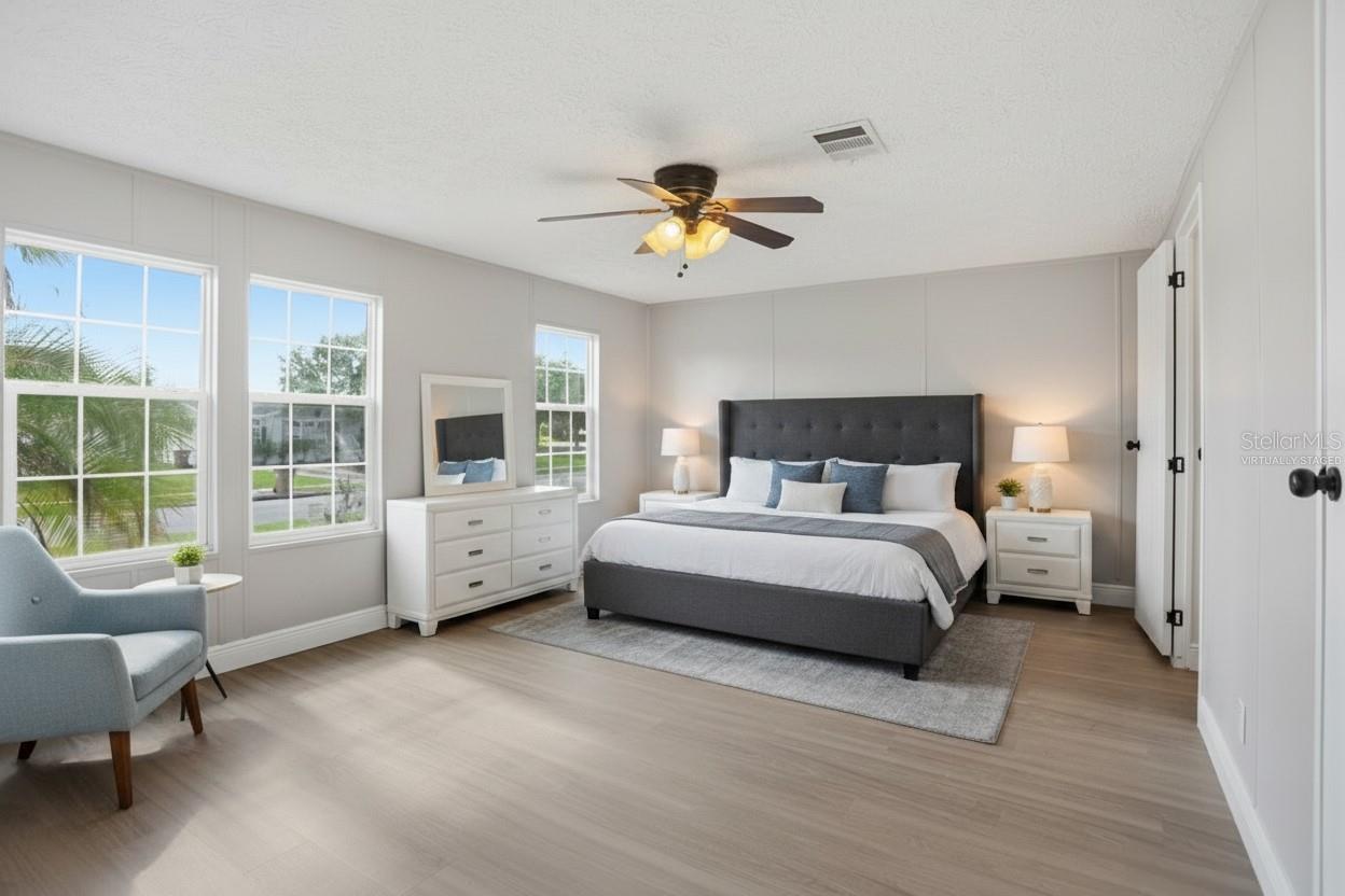 Image 13 of 33 For 3204 Silver Lake Court