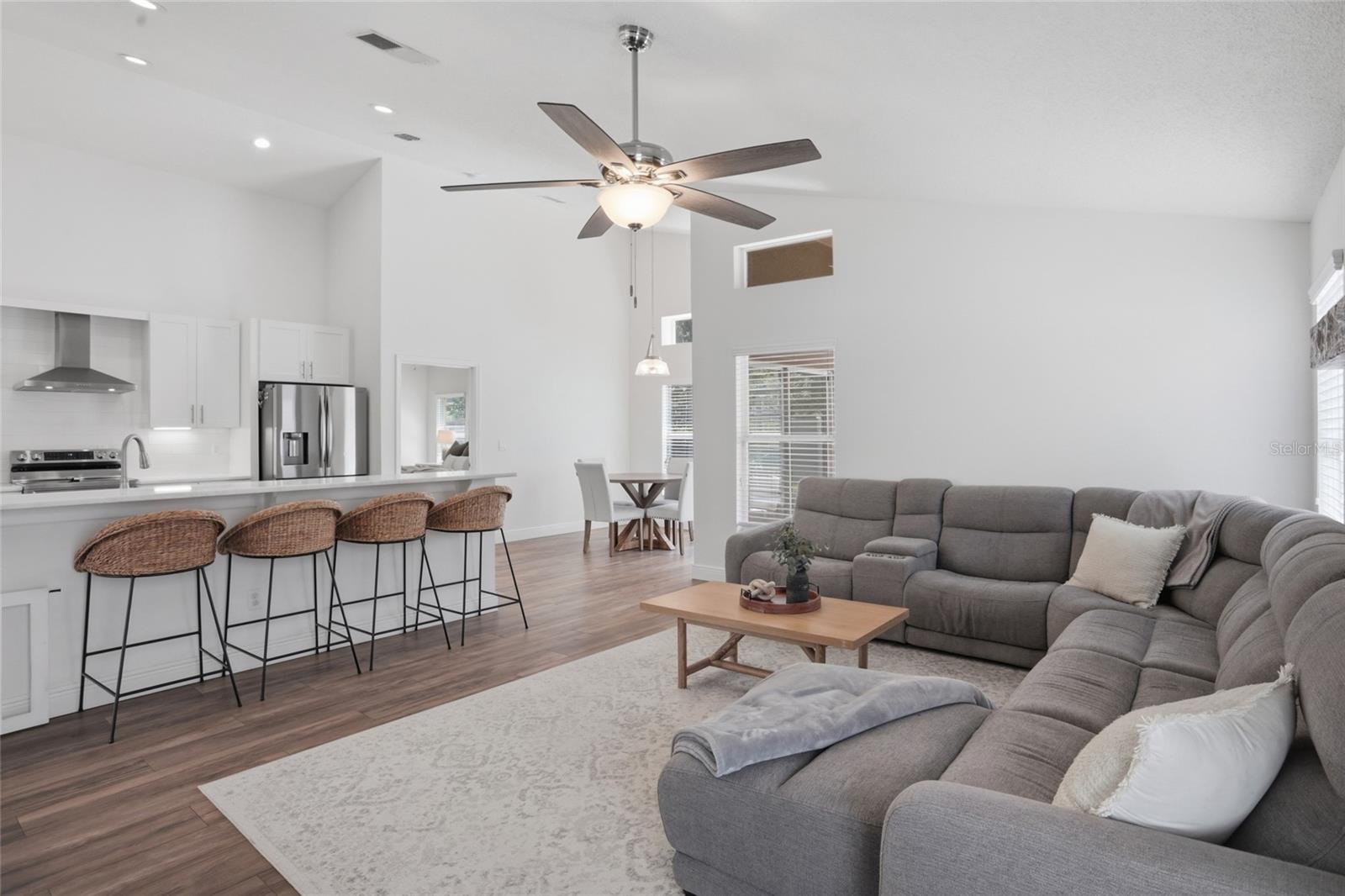 Image 20 of 57 For 207 Tavestock Loop