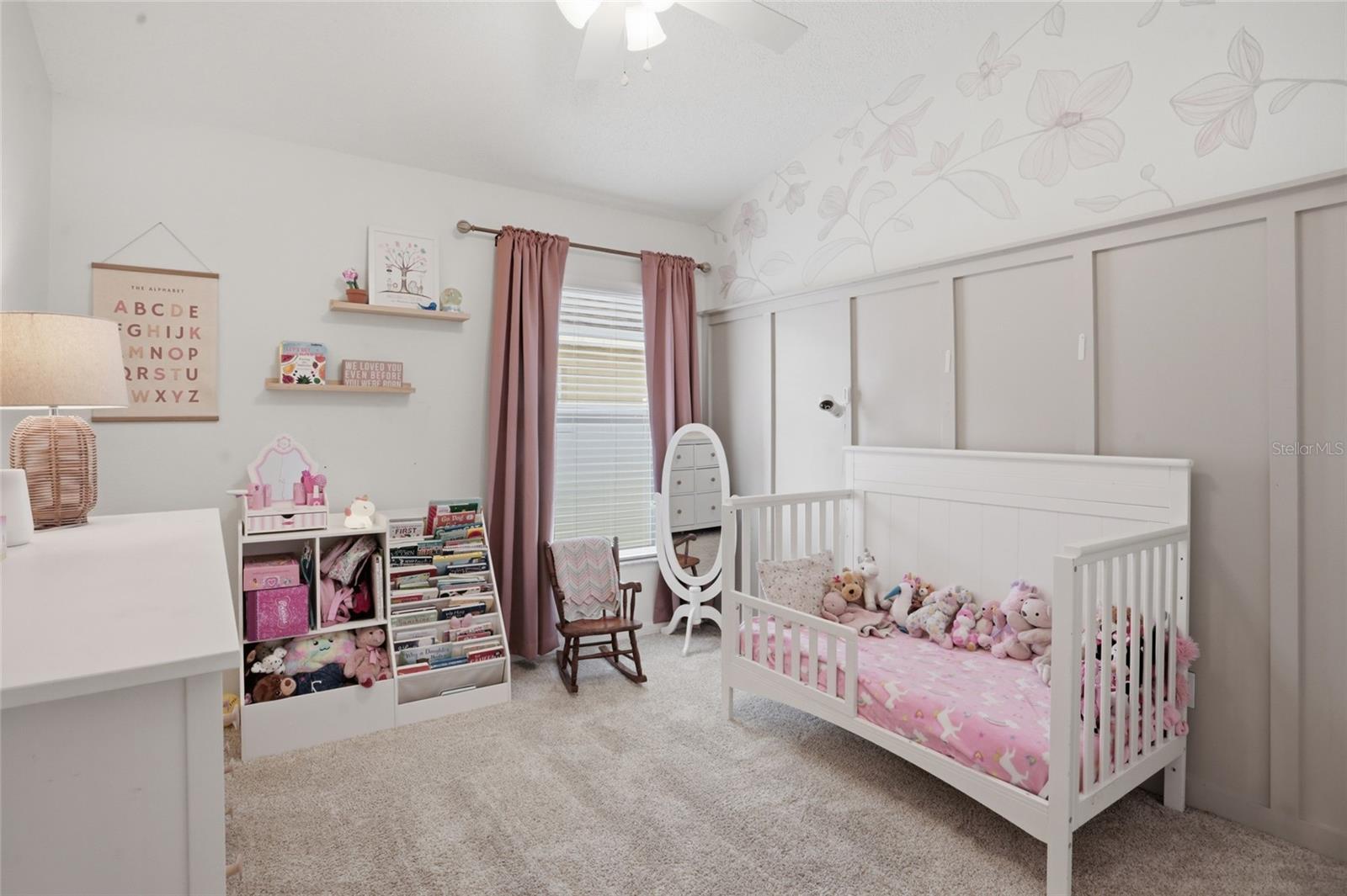 Image 33 of 57 For 207 Tavestock Loop