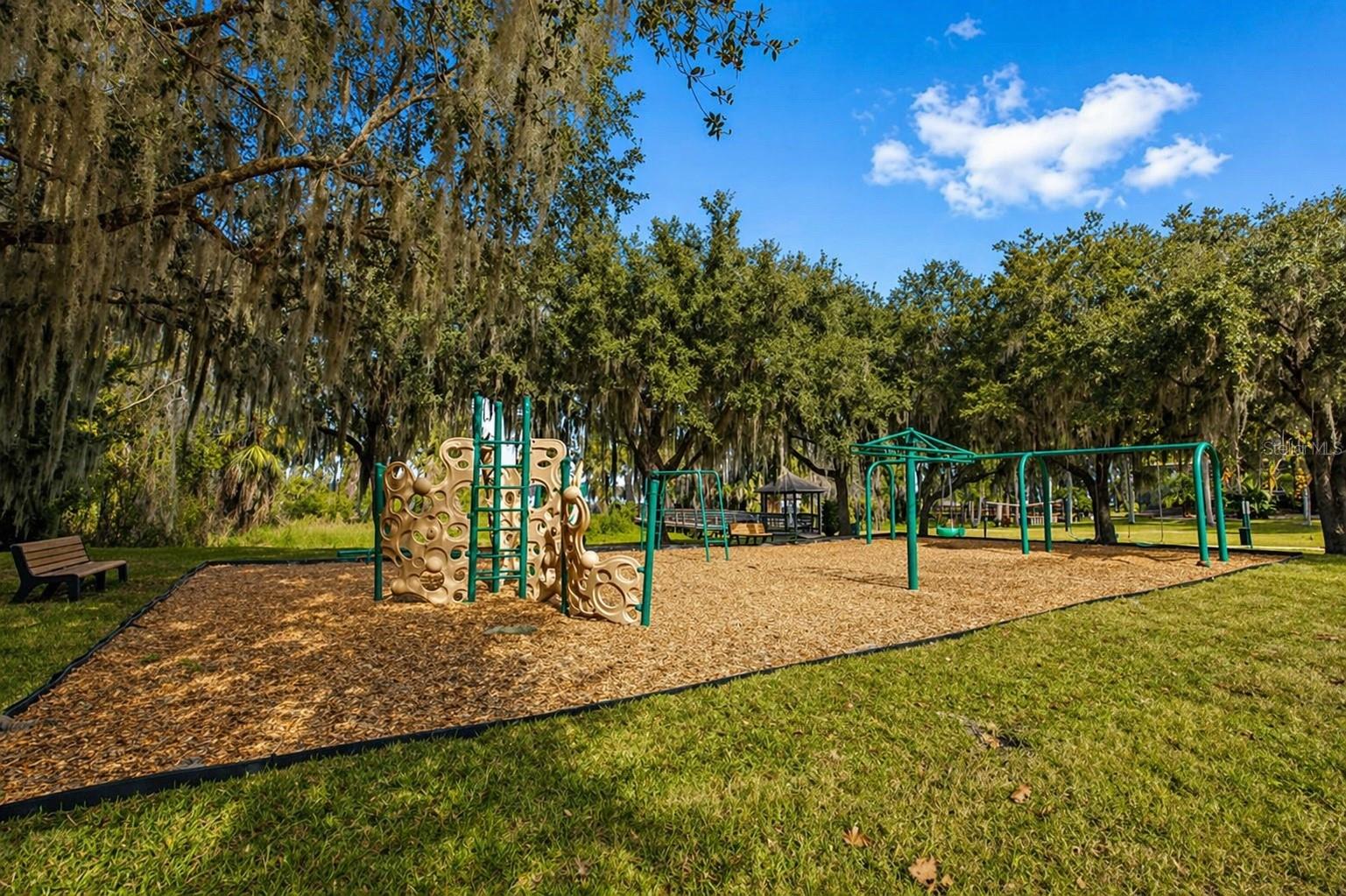 Image 47 of 57 For 207 Tavestock Loop