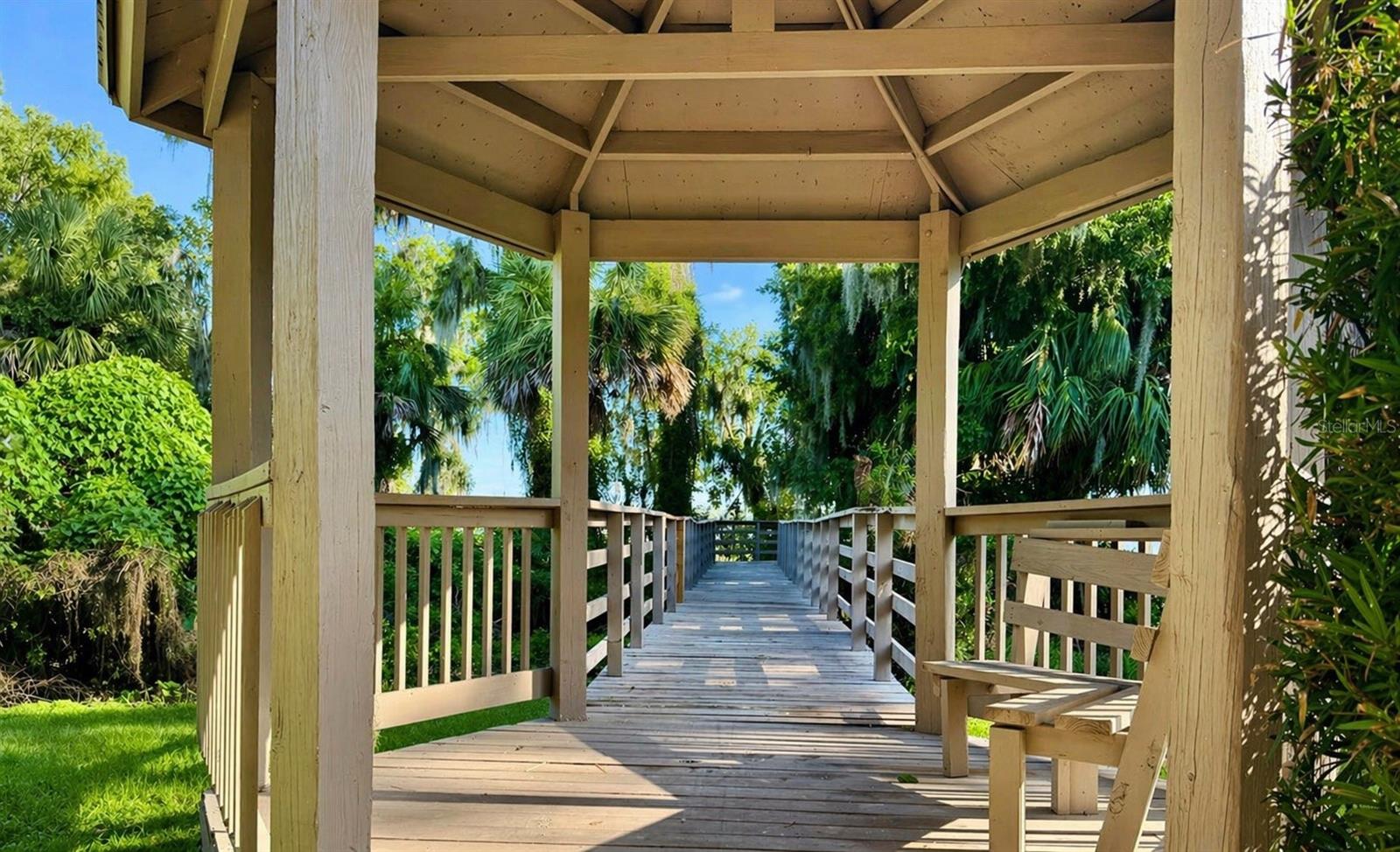 Image 49 of 57 For 207 Tavestock Loop