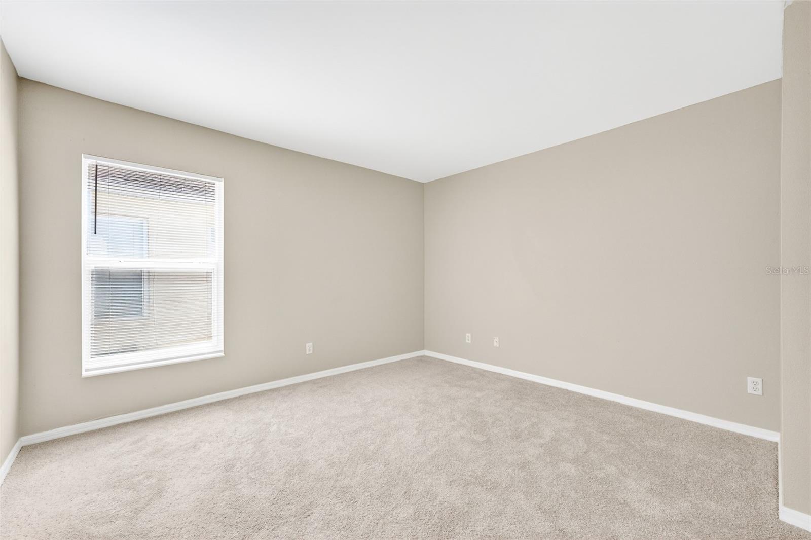 Image 20 of 35 For 1020 Battery Pointe Drive