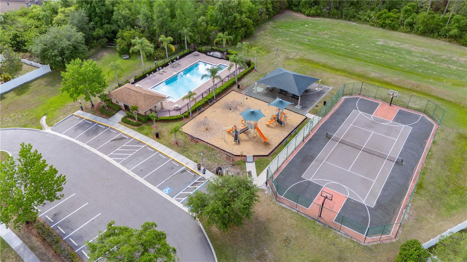 Image 34 of 35 For 1020 Battery Pointe Drive