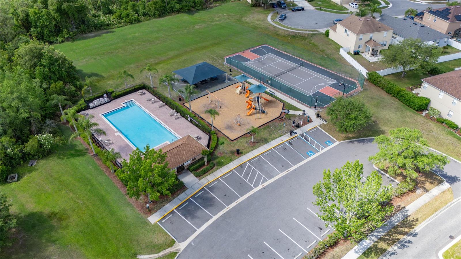 Image 35 of 35 For 1020 Battery Pointe Drive