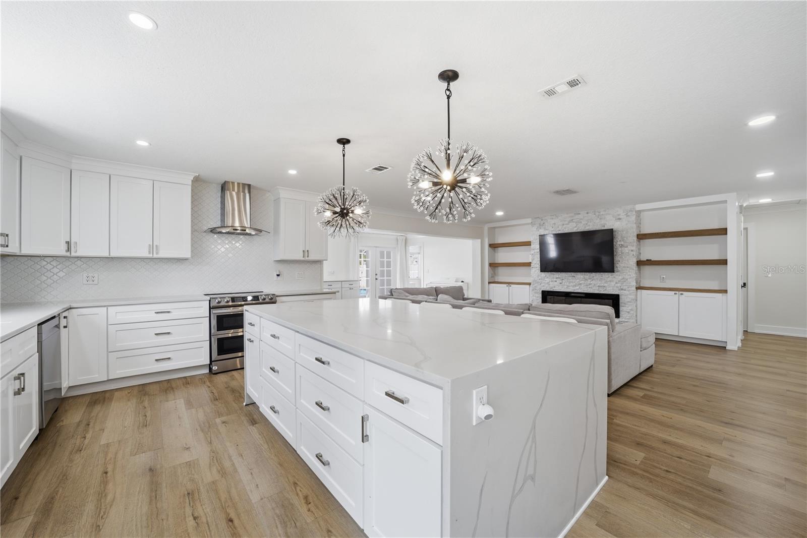 Image 9 of 17 For 1057 Willis Avenue