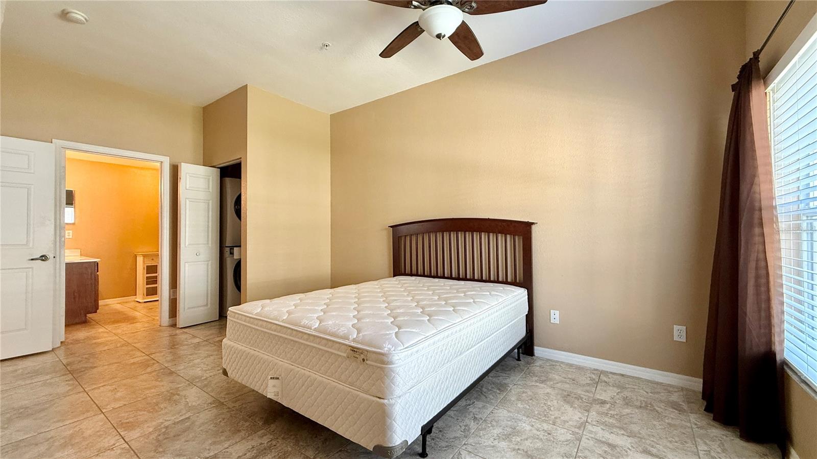 Image 13 of 46 For 4005 San Sabastian Drive 107