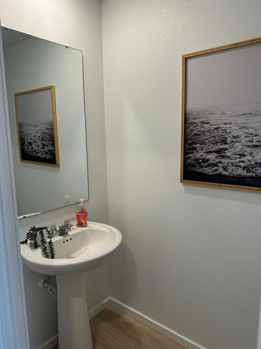 Image 15 of 29 For 868 Lynx Street