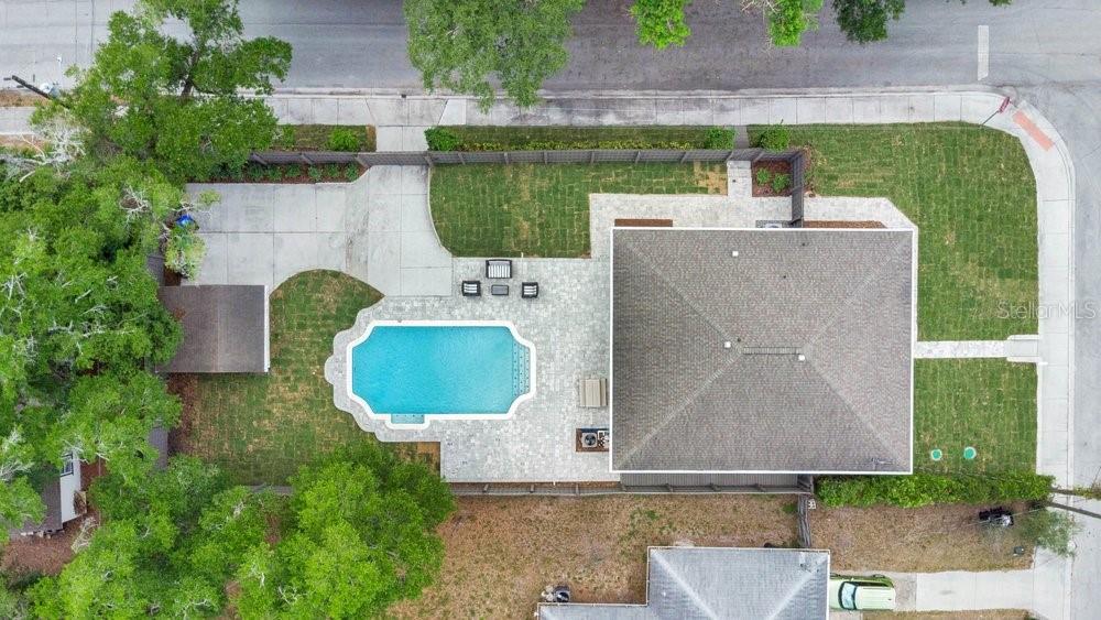 Image 31 of 35 For 3221 Martin Street