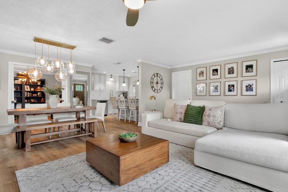 Image 5 of 35 For 3221 Martin Street