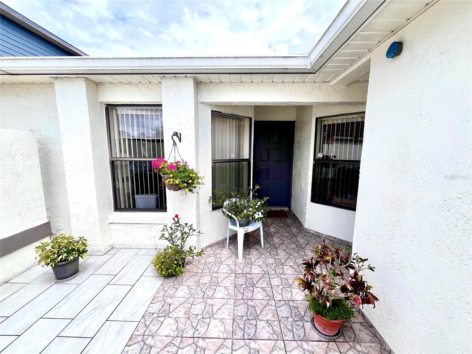 Image 5 of 43 For 29 Lakepointe Circle