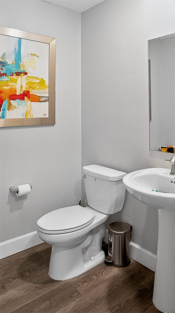 Image 18 of 28 For 5526 Limestone Street