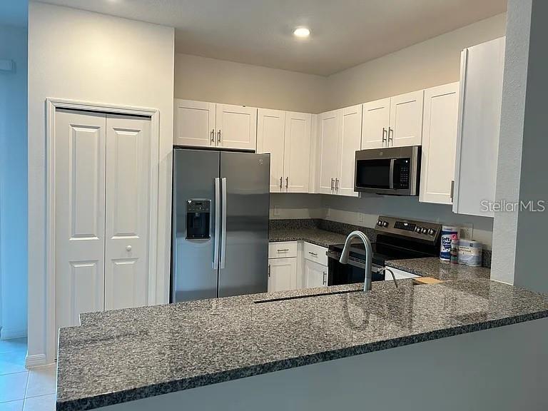 Image 4 of 16 For 11324 65th Terrace E