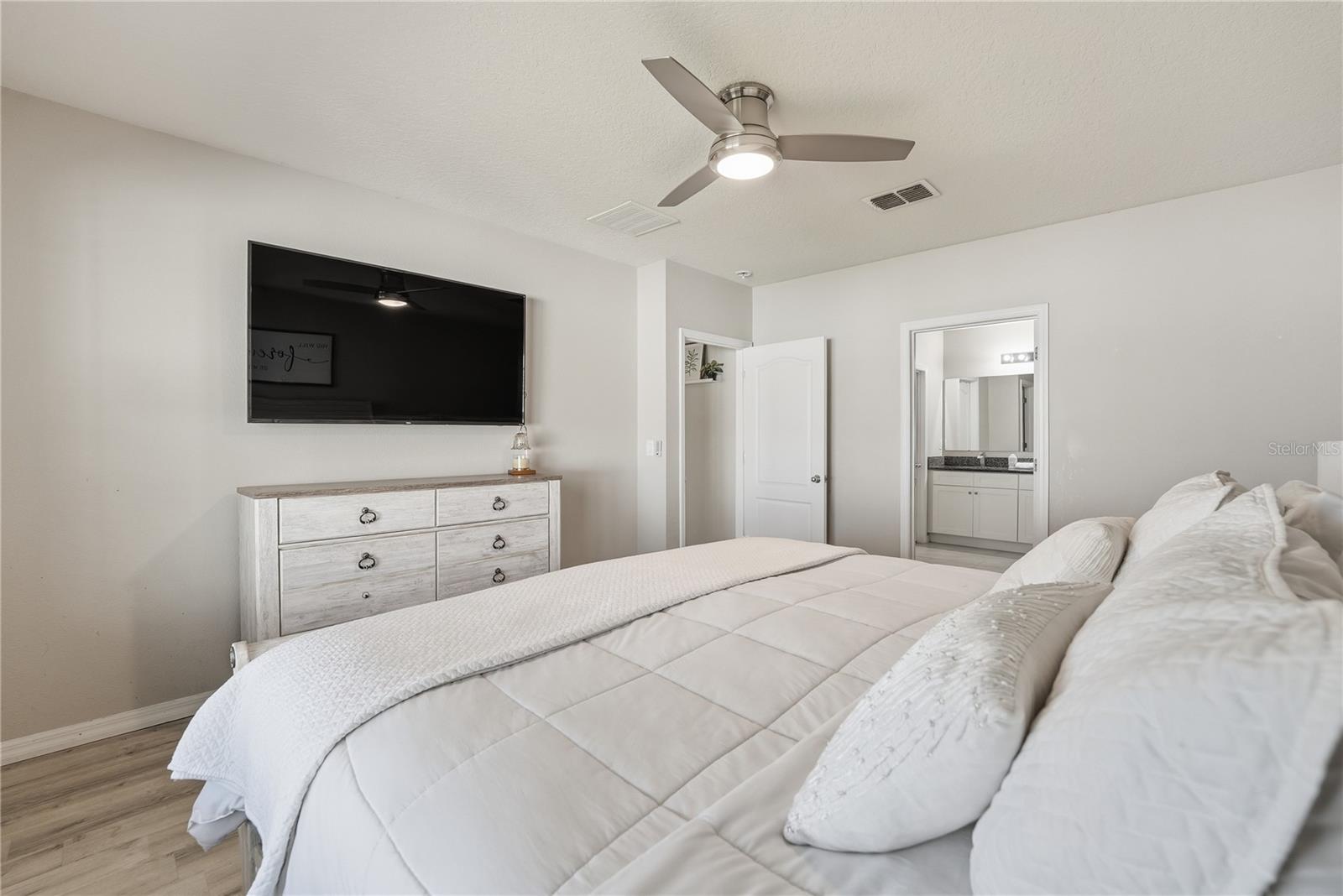 Image 19 of 53 For 1895 Green Dragon Drive