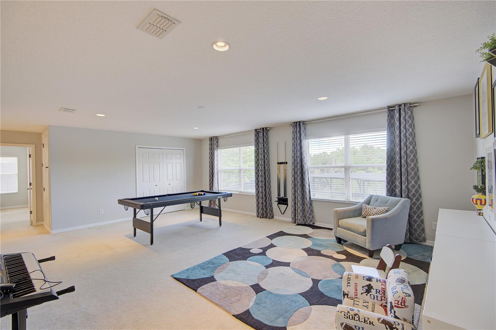 Image 42 of 75 For 1185 Stellar Drive