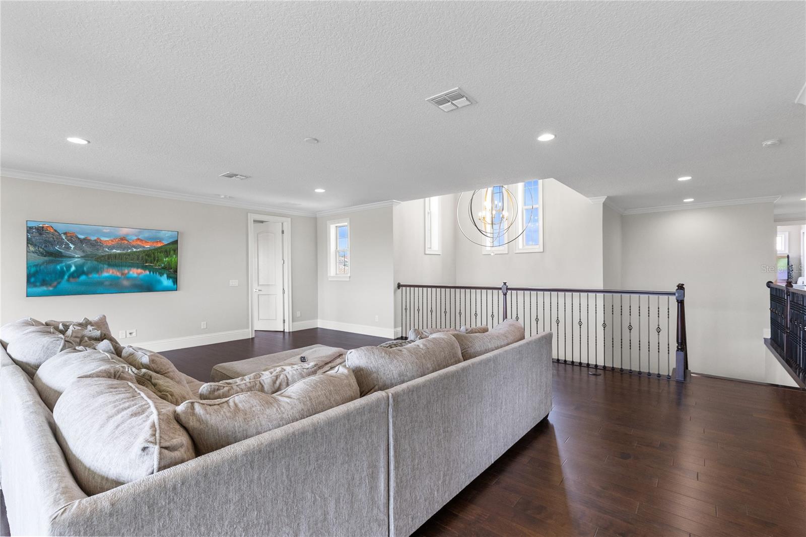 Image 17 of 50 For 13352 Alderley Drive