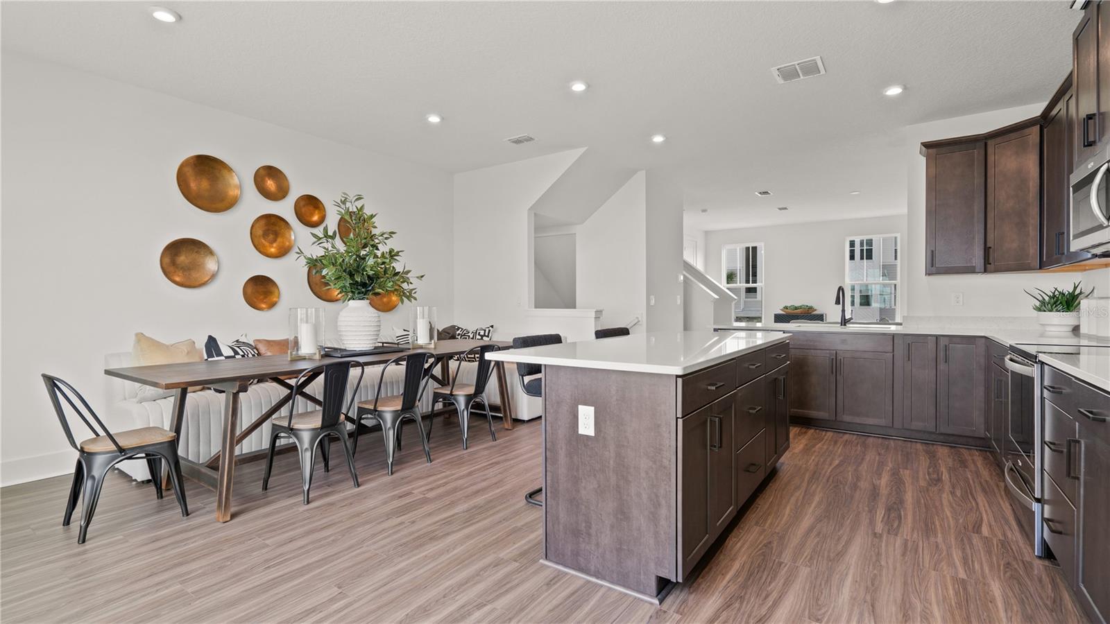 Image 10 of 22 For 6678 Juneberry Way