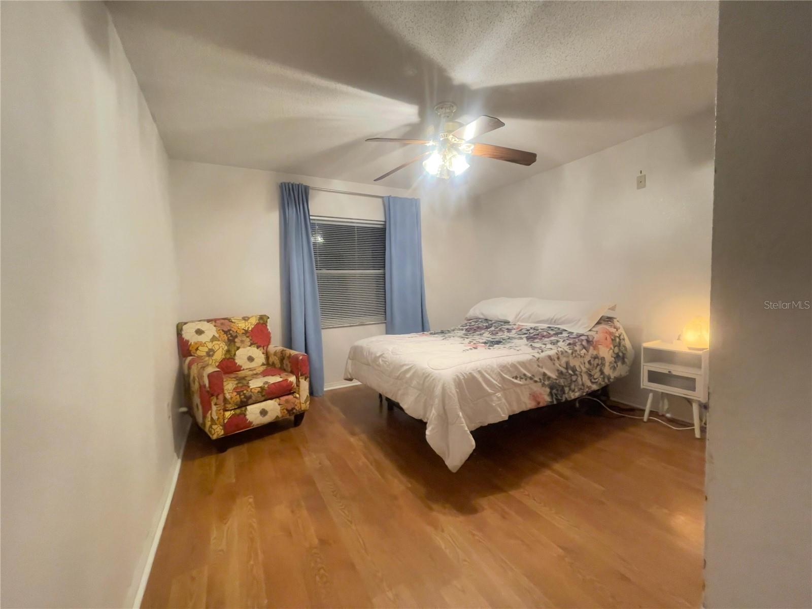 Image 20 of 25 For 4356 Tarpon Drive Se