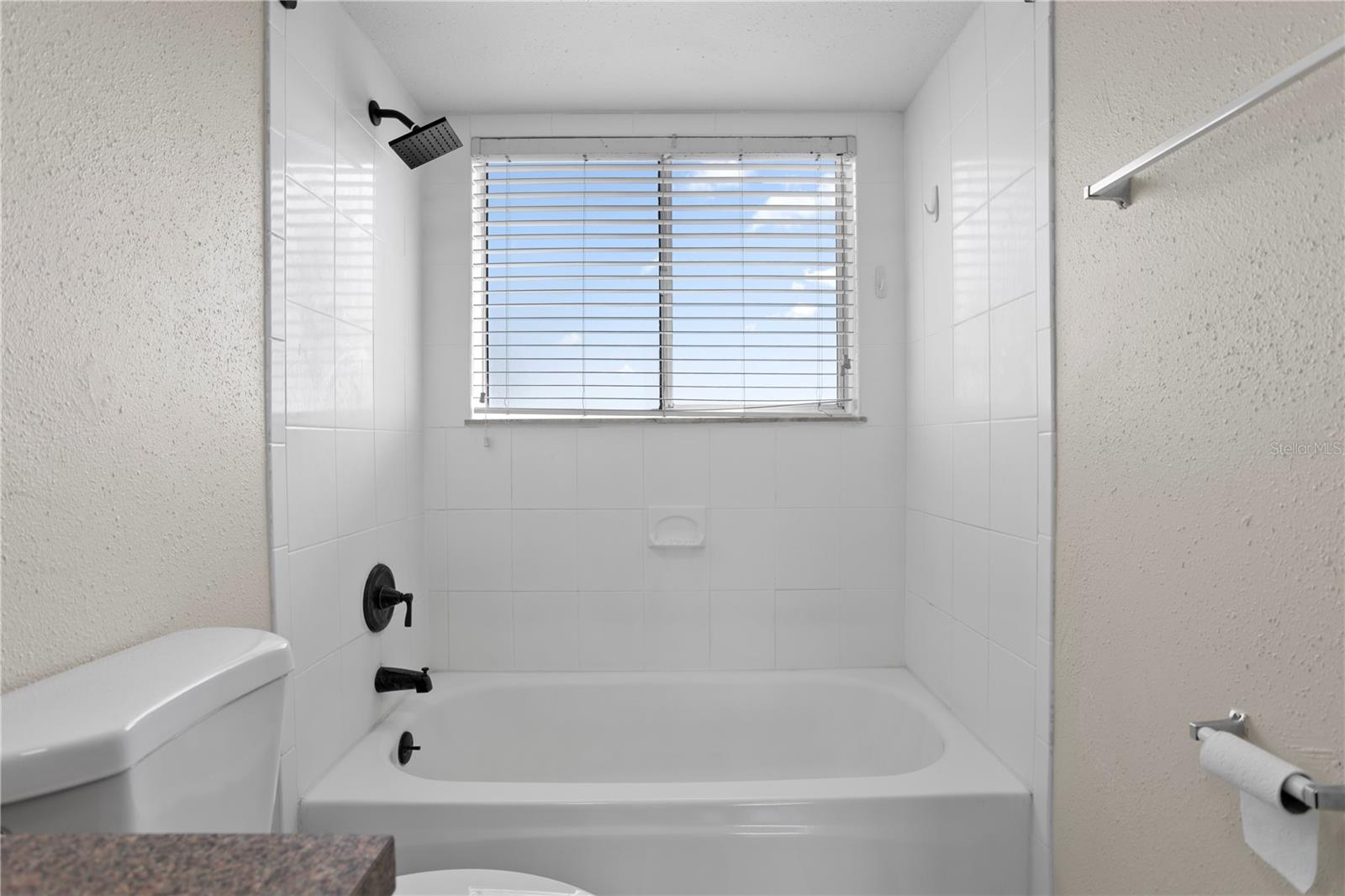 Image 19 of 28 For 832 Monopoly Court