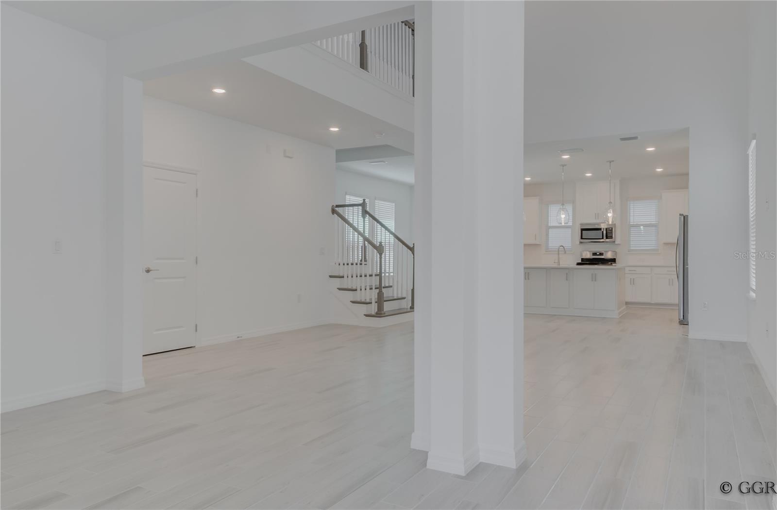 Image 10 of 41 For 15141 Summer Harvest Street