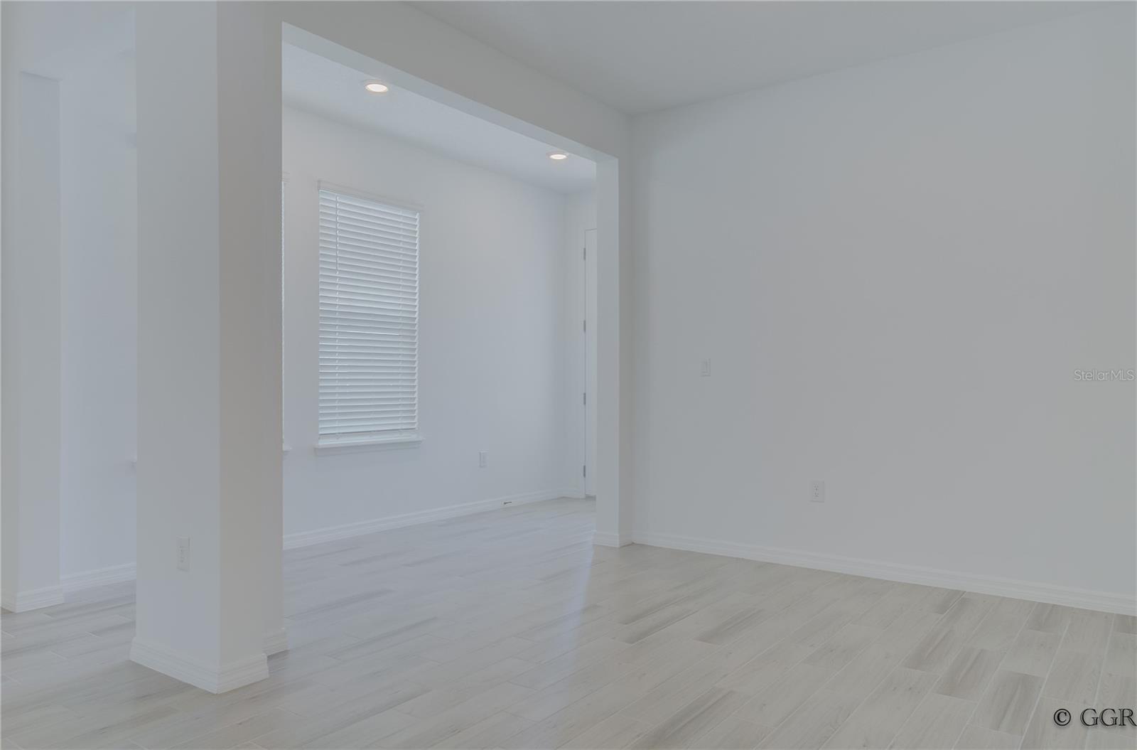 Image 11 of 41 For 15141 Summer Harvest Street