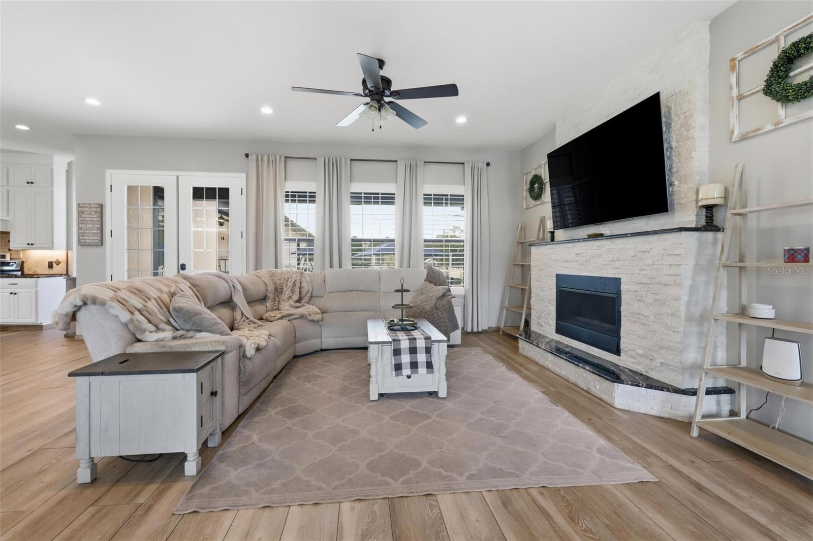 Image 13 of 47 For 345 Cypress Isles Road