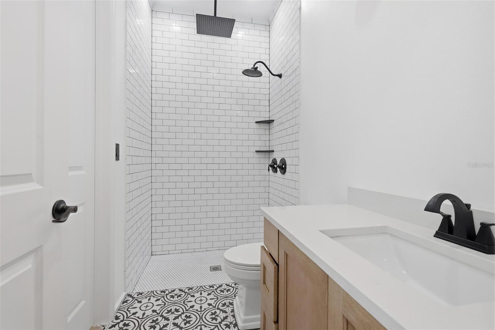 Image 24 of 47 For 345 Cypress Isles Road