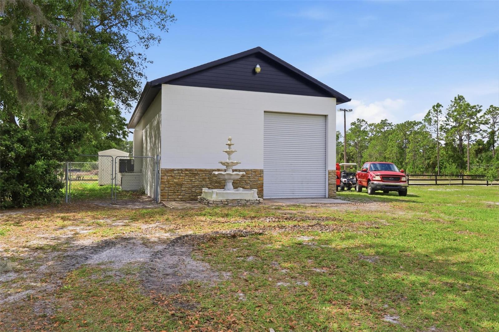 Image 42 of 47 For 345 Cypress Isles Road