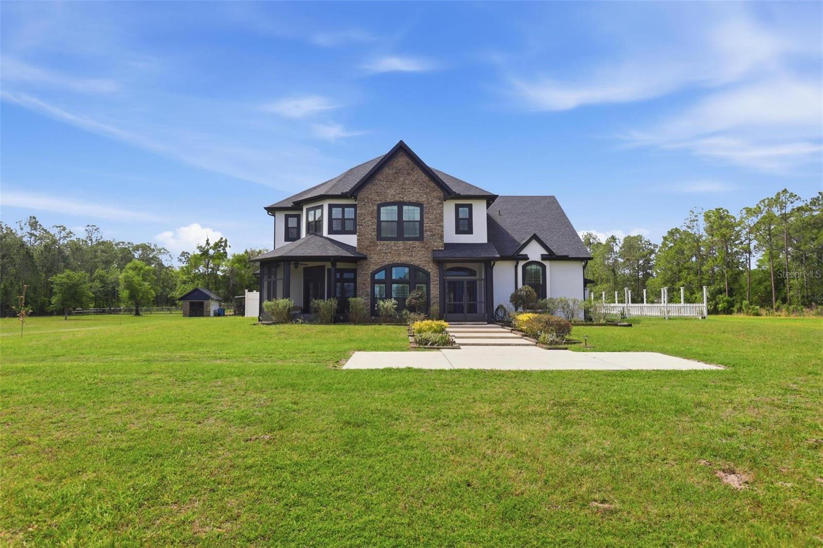 Image 7 of 47 For 345 Cypress Isles Road