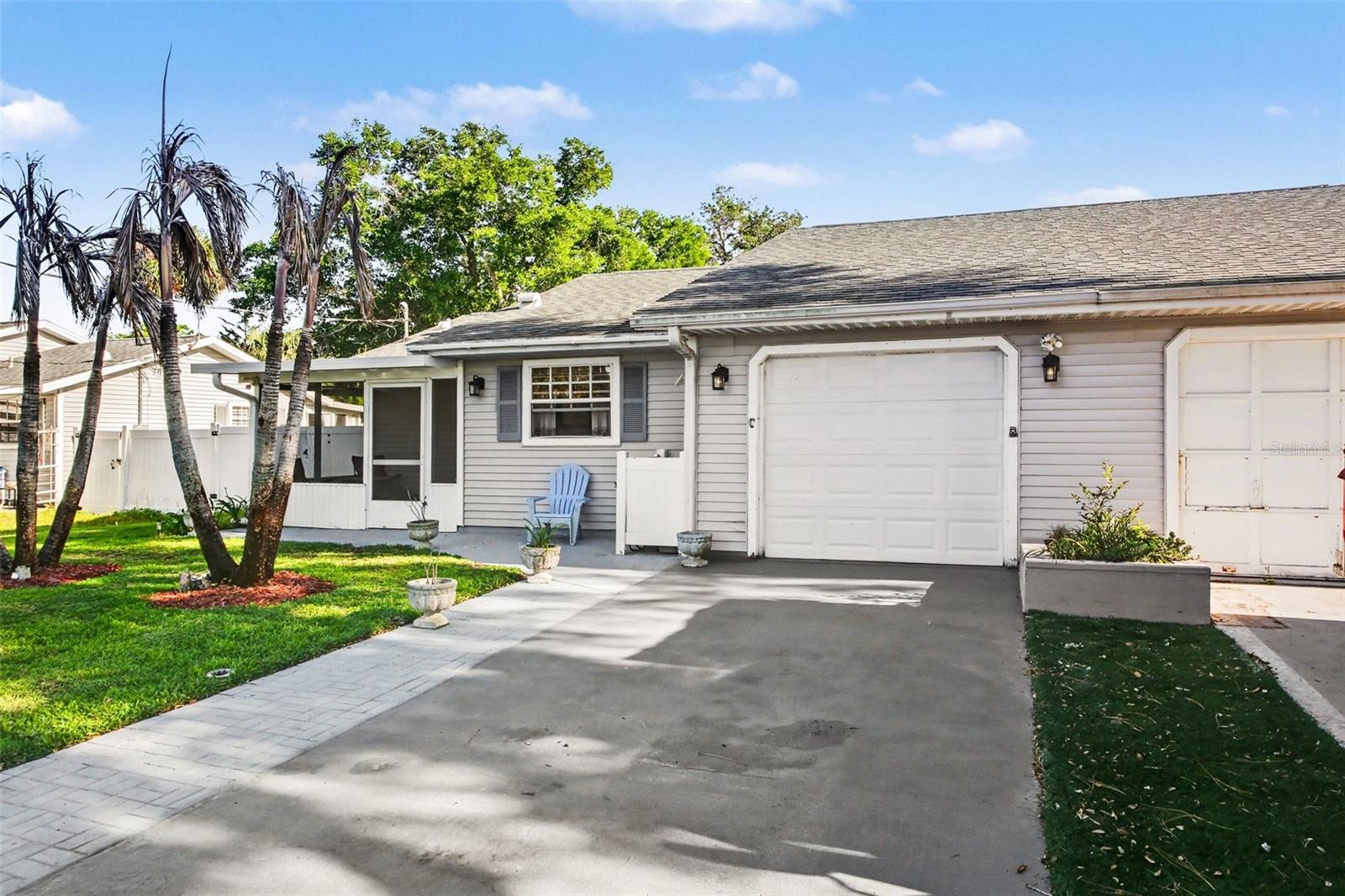 Image 2 of 21 For 1046 Charles Street