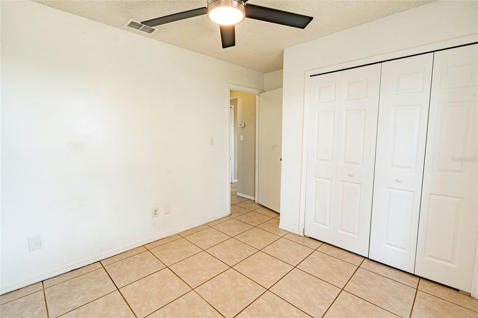 Image 24 of 53 For 15816 Oakland Court