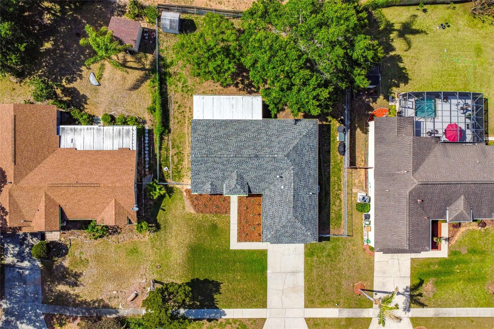 Image 44 of 53 For 15816 Oakland Court