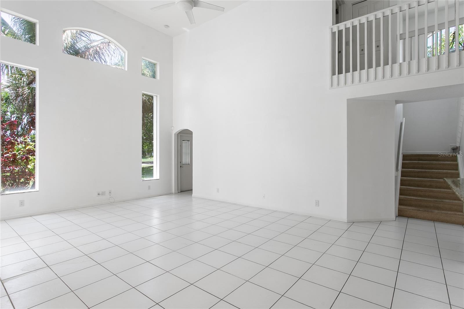 Image 10 of 53 For 15642 Cypress Park Drive
