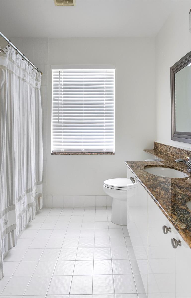 Image 19 of 53 For 15642 Cypress Park Drive