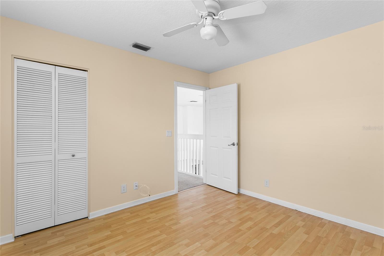 Image 20 of 53 For 15642 Cypress Park Drive