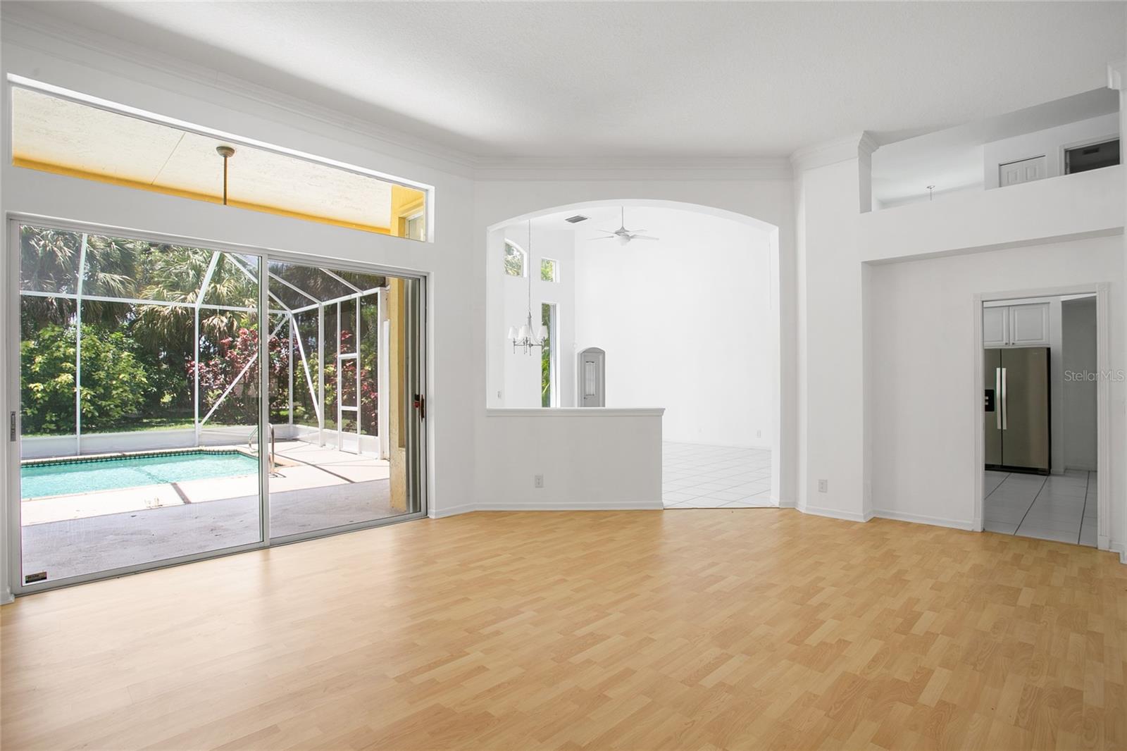 Image 33 of 53 For 15642 Cypress Park Drive