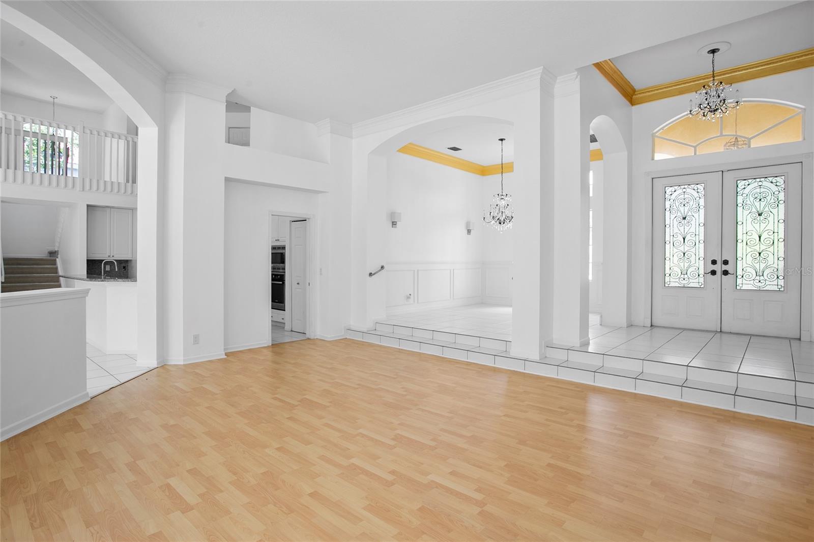 Image 4 of 53 For 15642 Cypress Park Drive