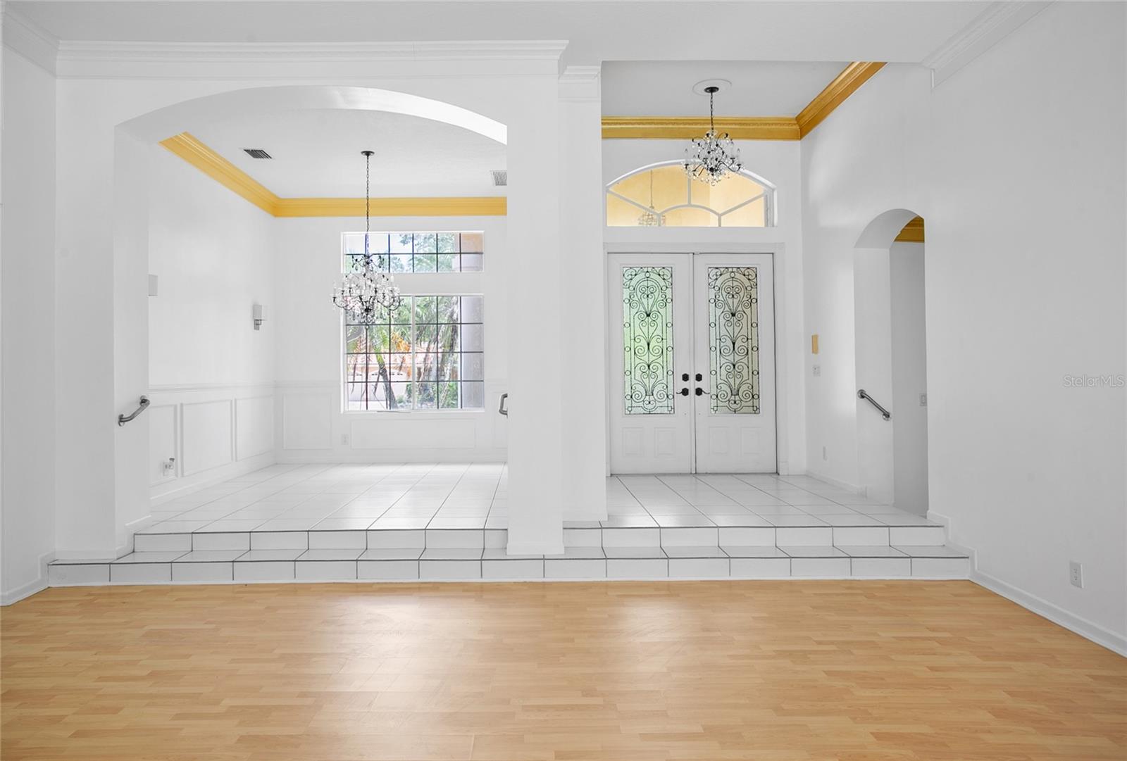 Image 5 of 53 For 15642 Cypress Park Drive