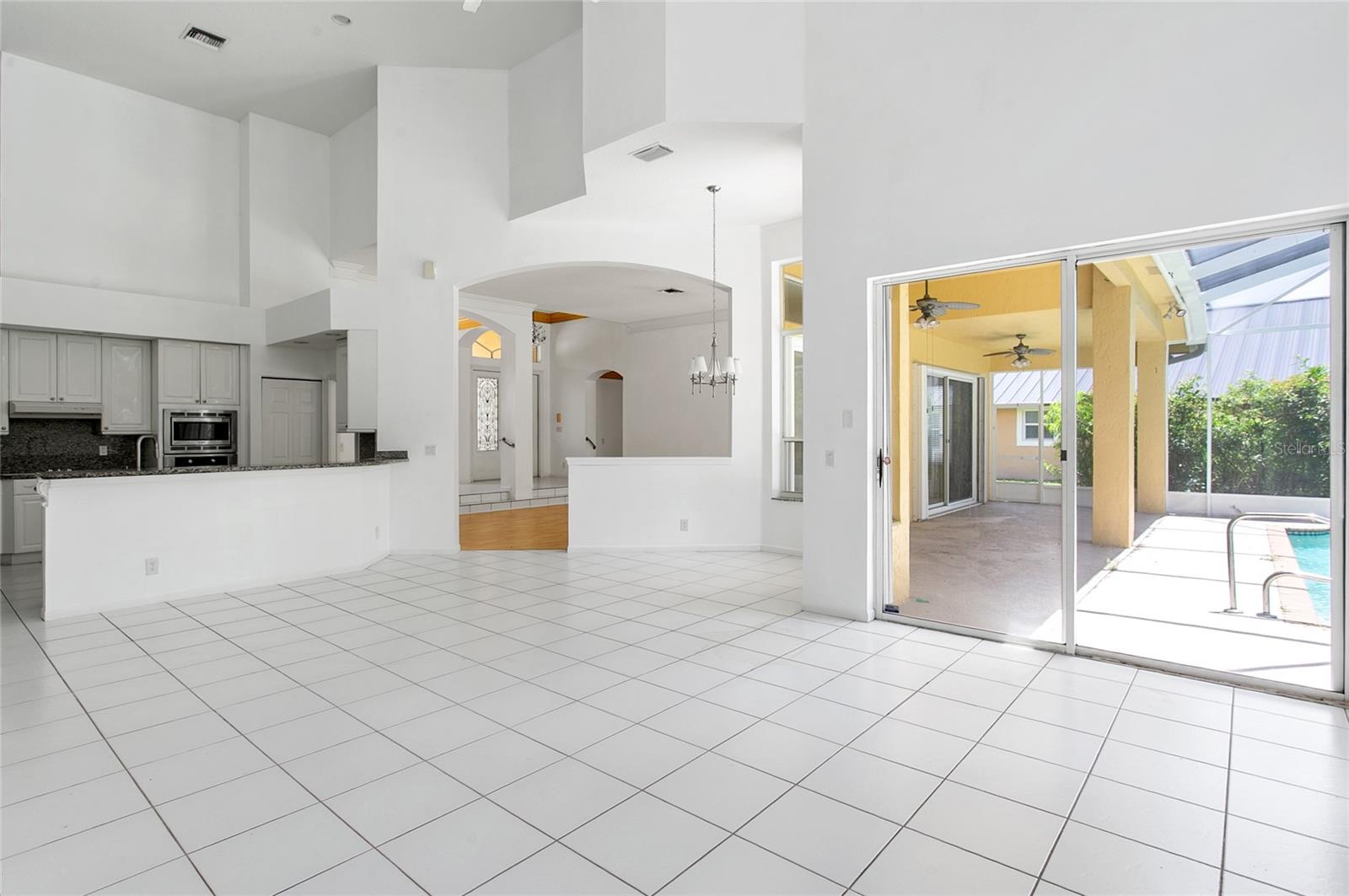 Image 8 of 53 For 15642 Cypress Park Drive