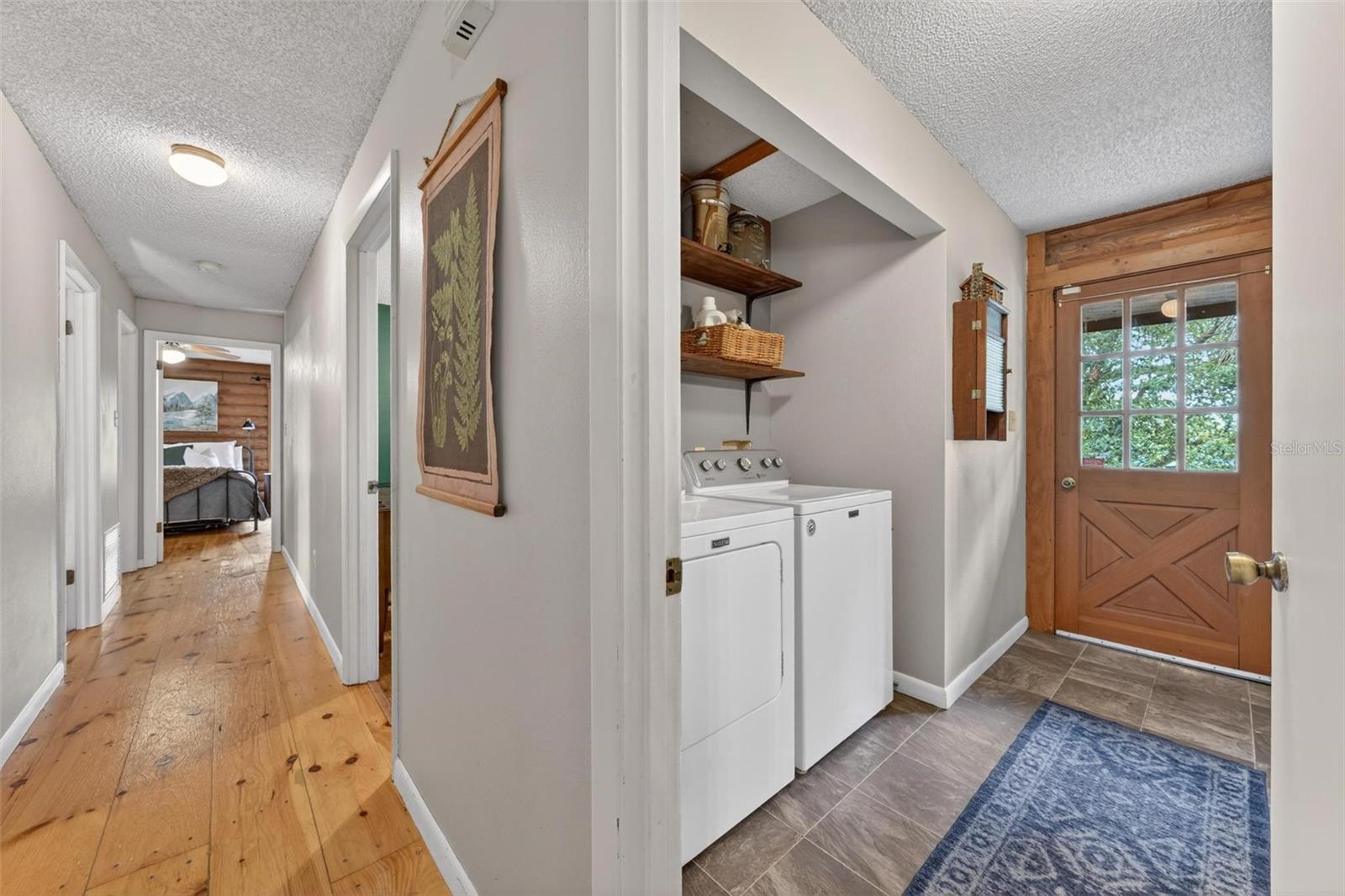 Image 34 of 80 For 213 Buena Vista Street