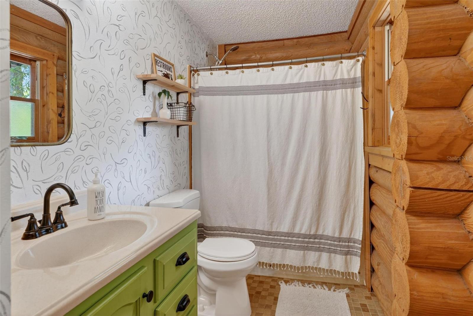 Image 49 of 80 For 213 Buena Vista Street