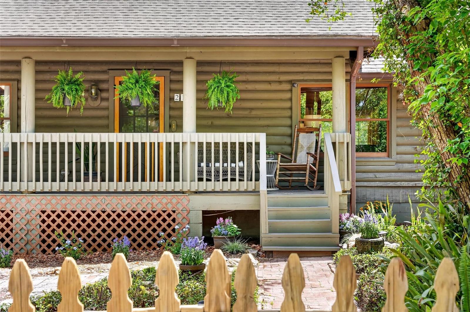 Image 58 of 80 For 213 Buena Vista Street