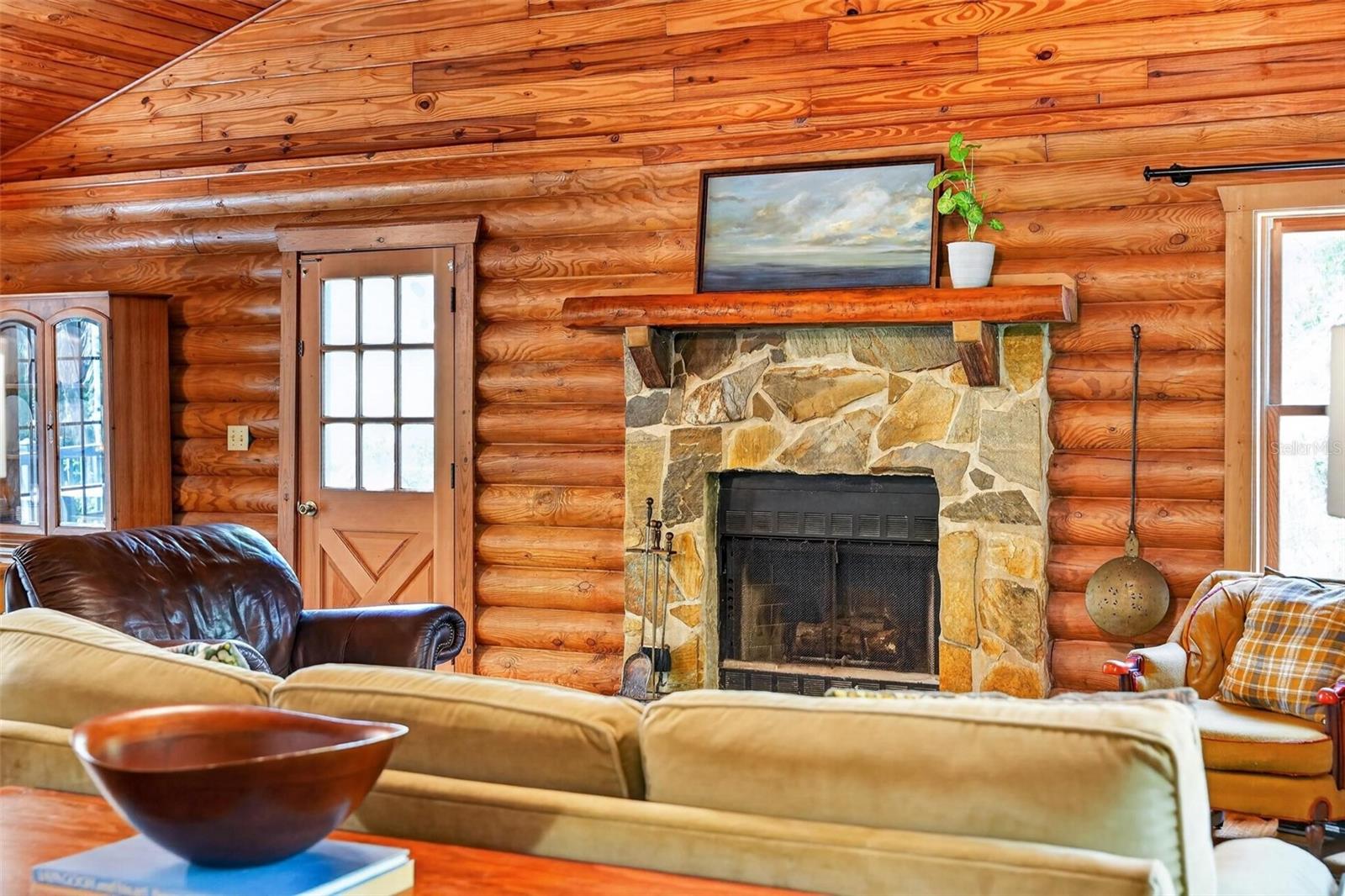 Image 63 of 80 For 213 Buena Vista Street