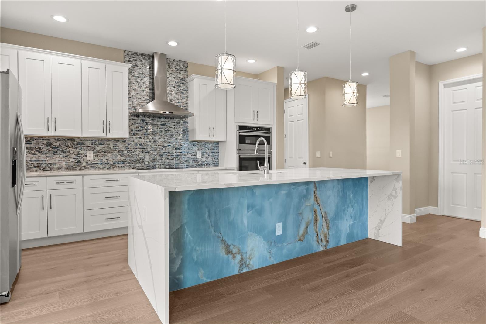 Image 6 of 64 For 7833 Trapani Loop