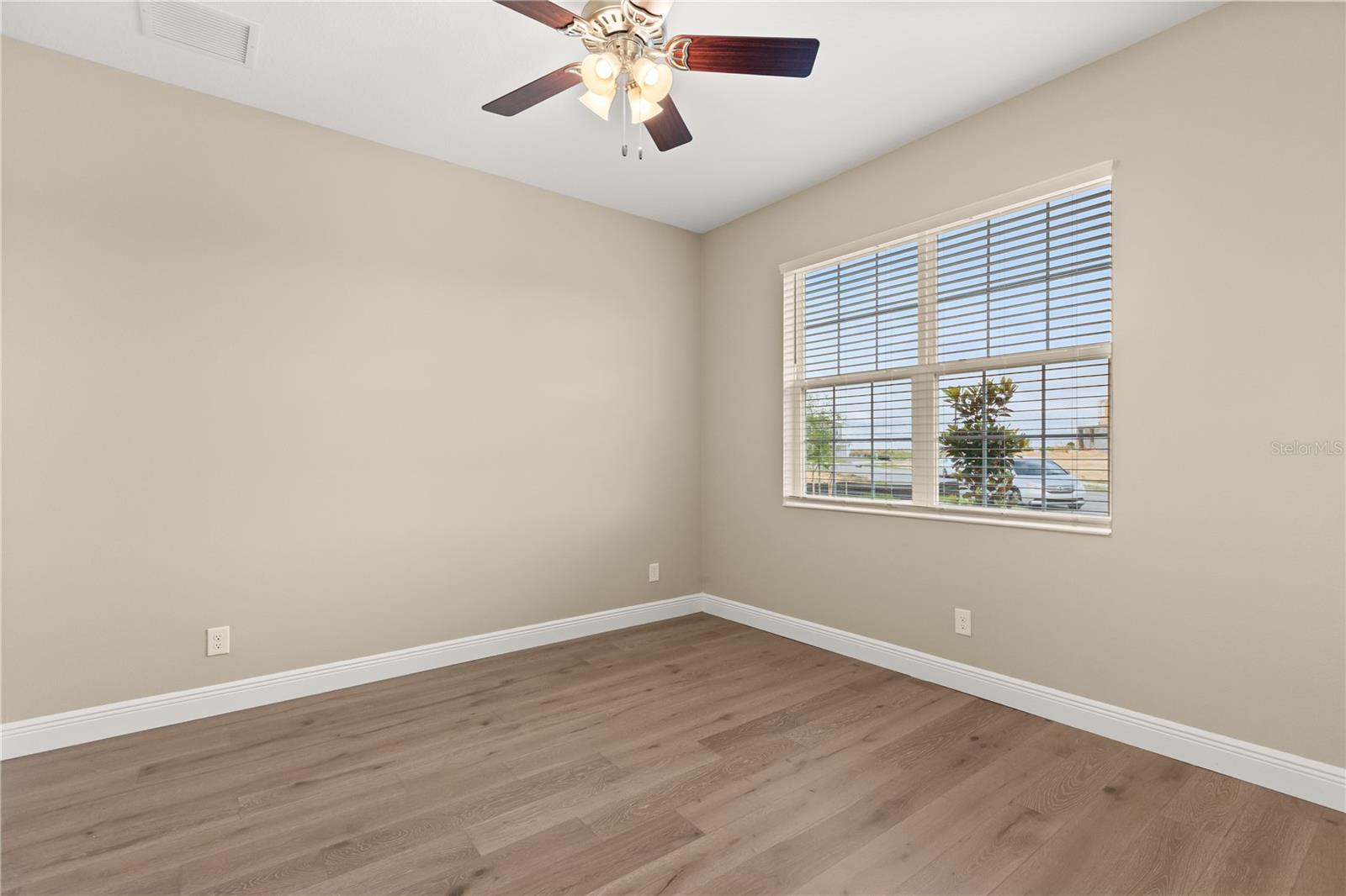 Image 8 of 64 For 7833 Trapani Loop