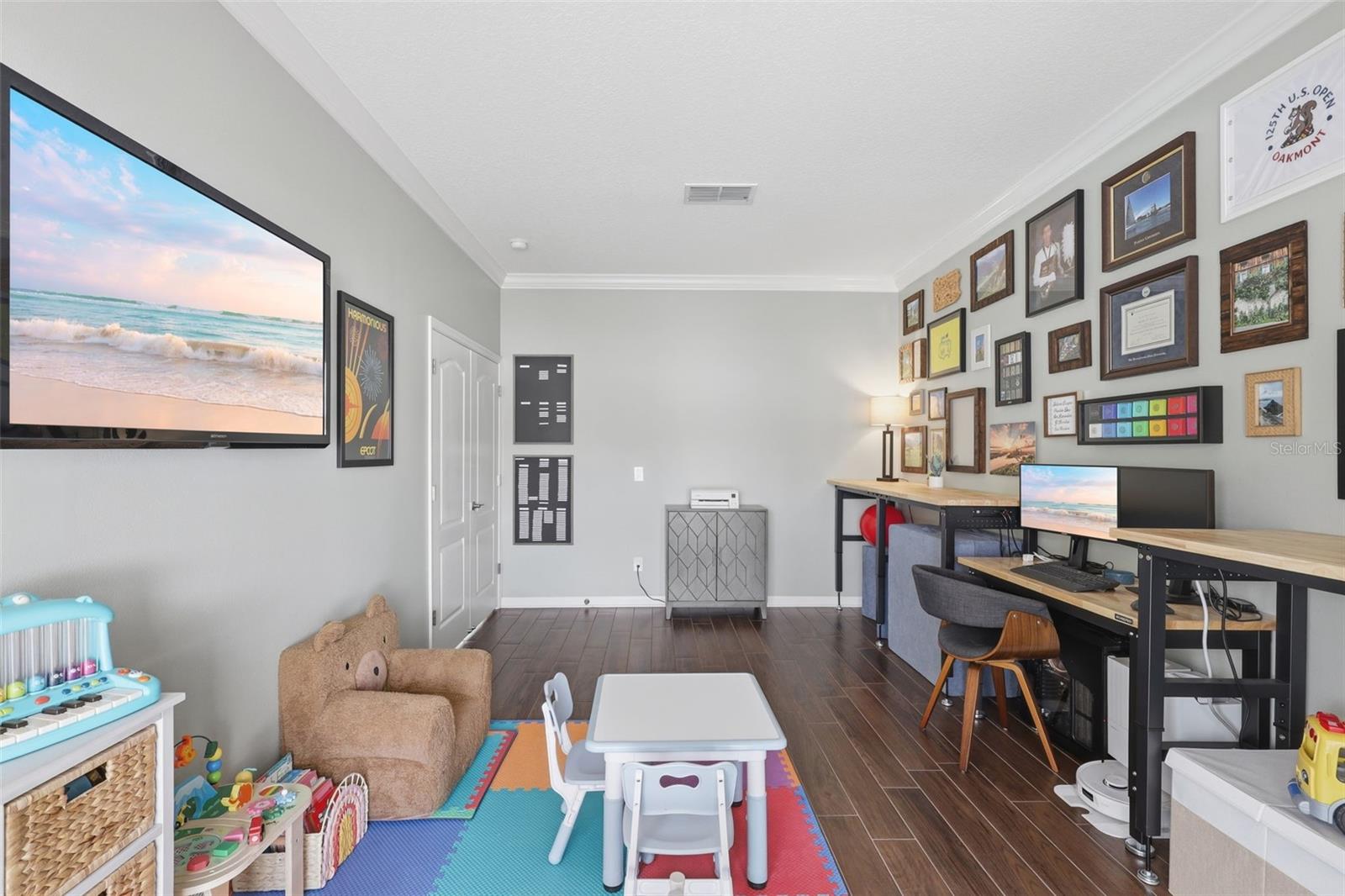 Image 11 of 59 For 15508 Pebble Ridge Street