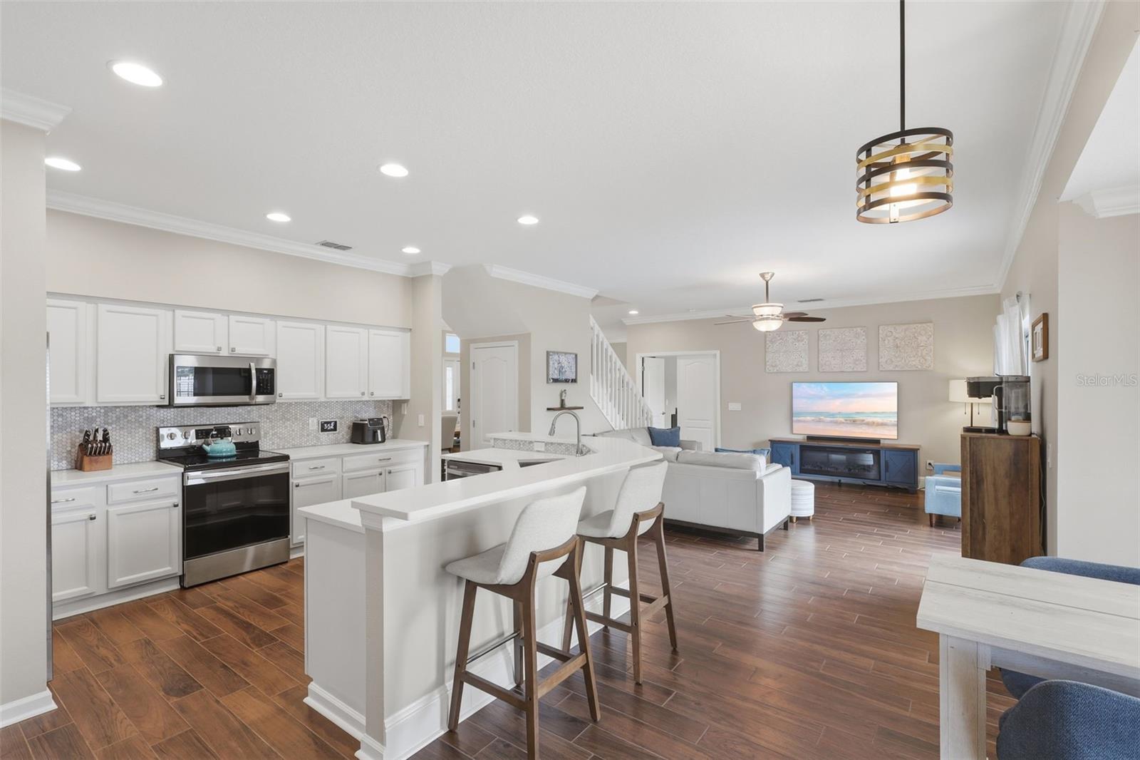 Image 18 of 59 For 15508 Pebble Ridge Street