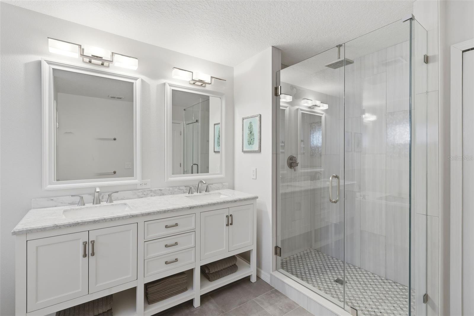 Image 36 of 59 For 15508 Pebble Ridge Street