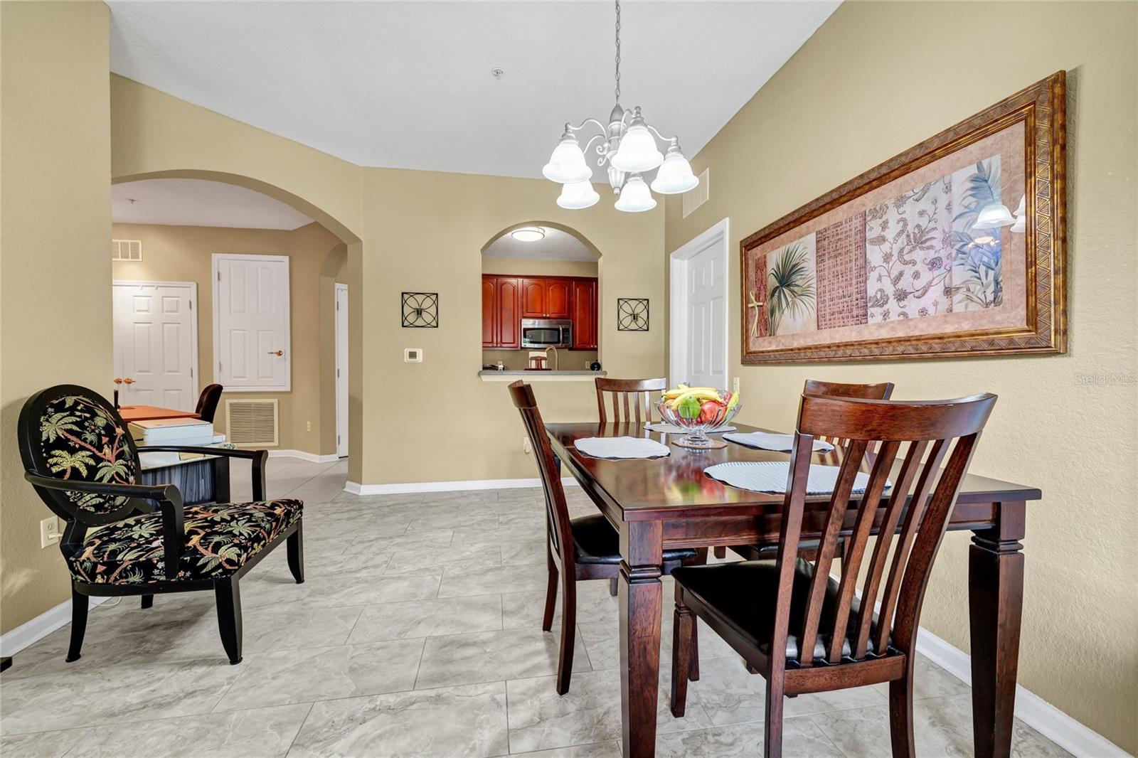 Image 11 of 45 For 4114 Breakview Dr Drive 10602