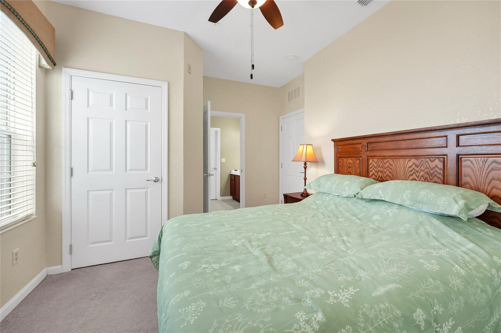 Image 23 of 45 For 4114 Breakview Dr Drive 10602