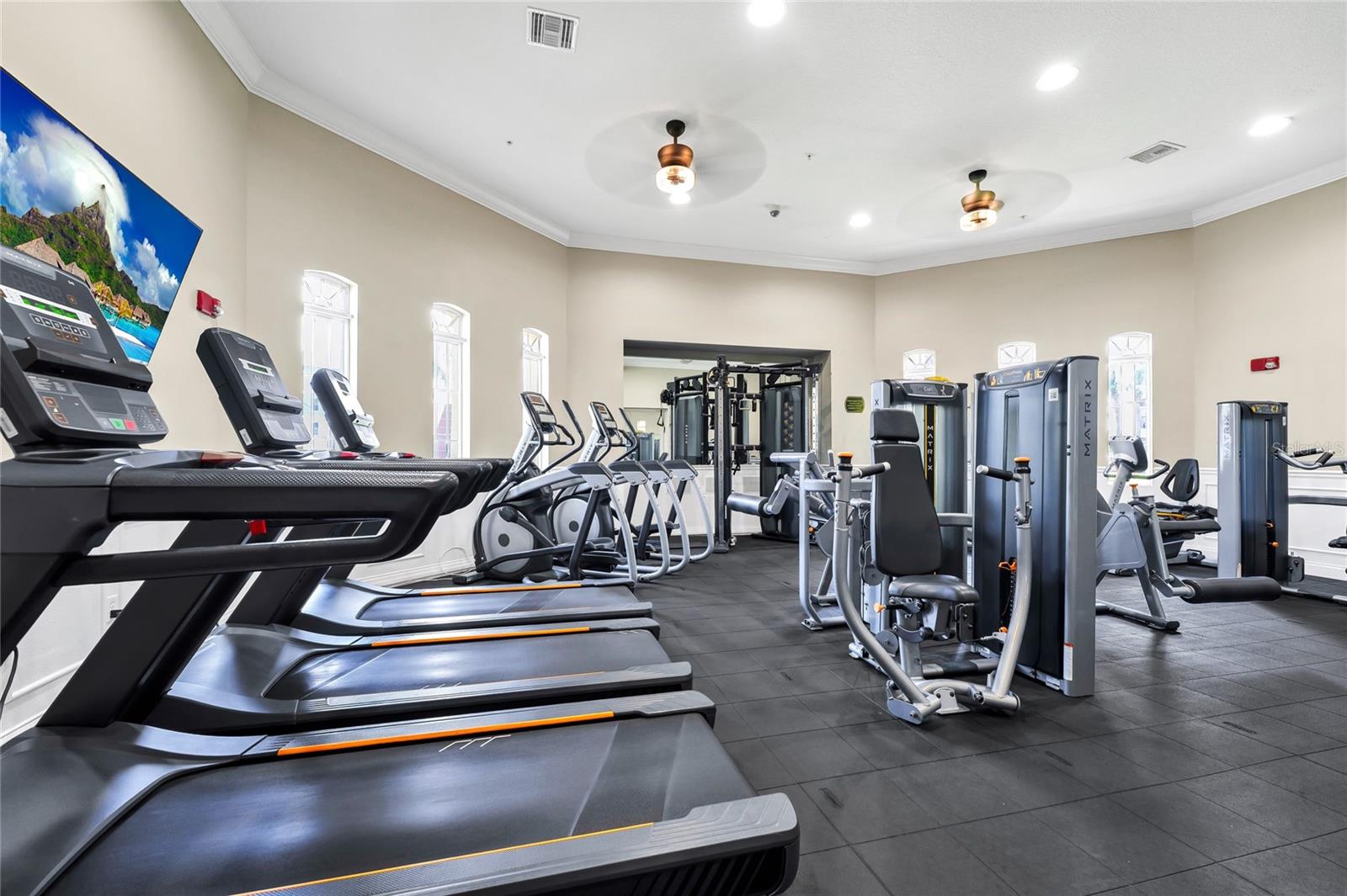 Image 32 of 45 For 4114 Breakview Dr Drive 10602